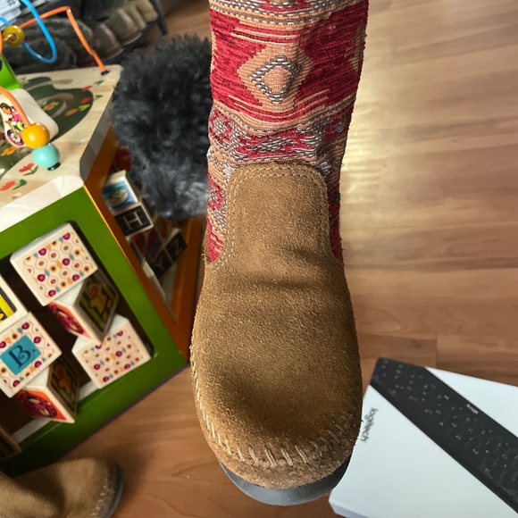 Minnetonka Baja boot - Picture 4 of 10